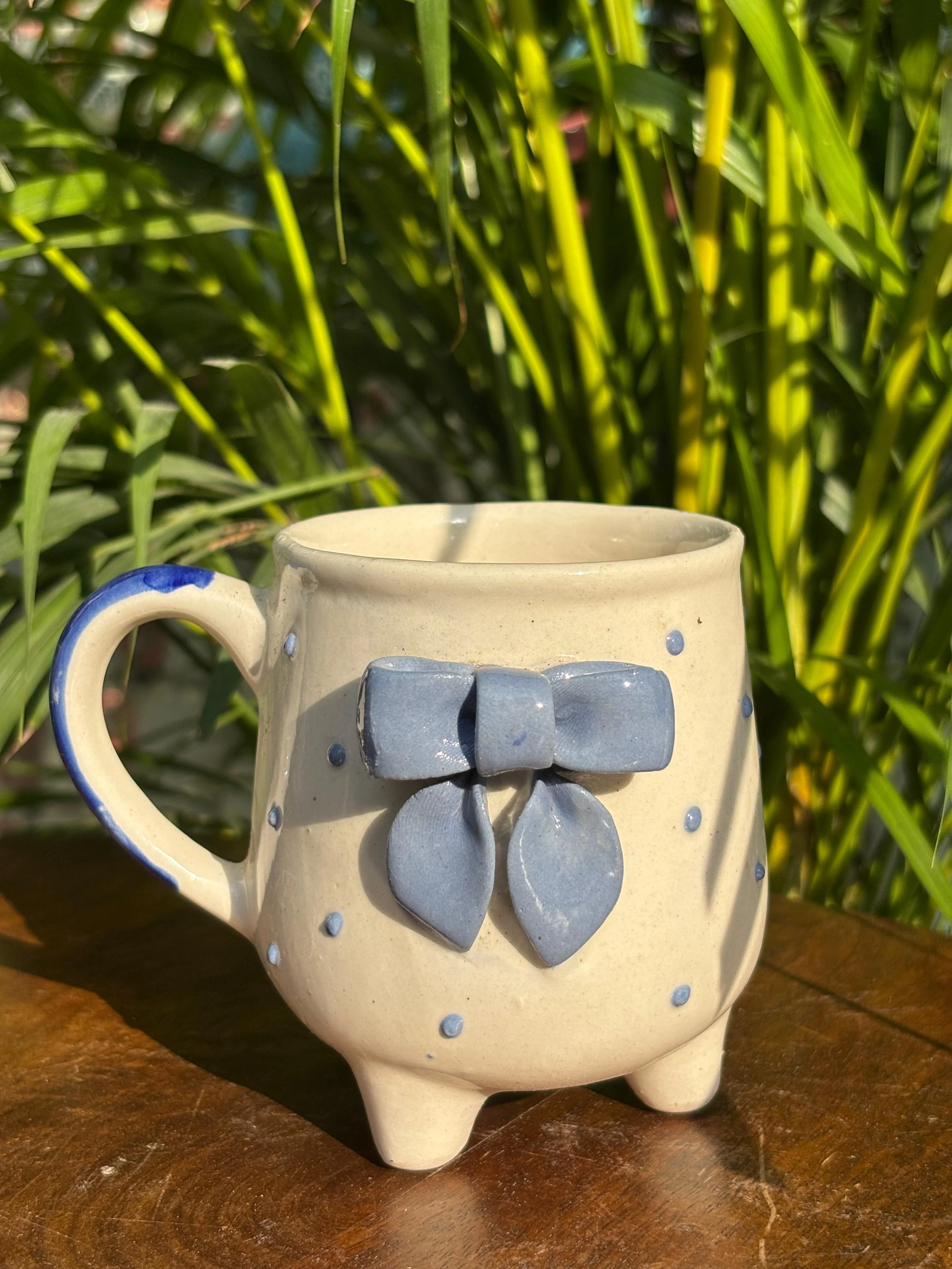 Blue Scarlet Bow Leg Coffee Mug - Image 2