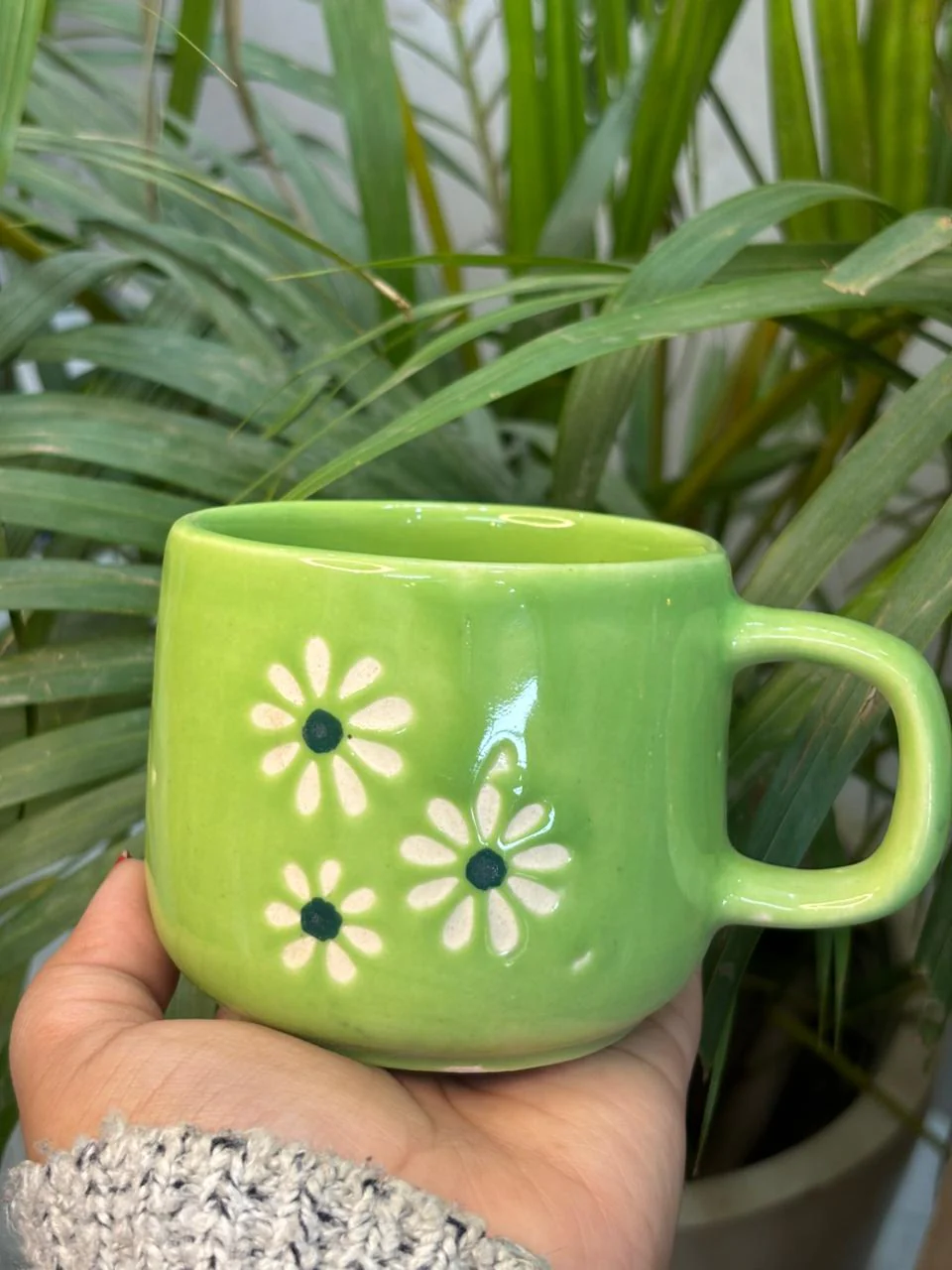 Cozy Daisy Mug-Pastel Green - Image 2