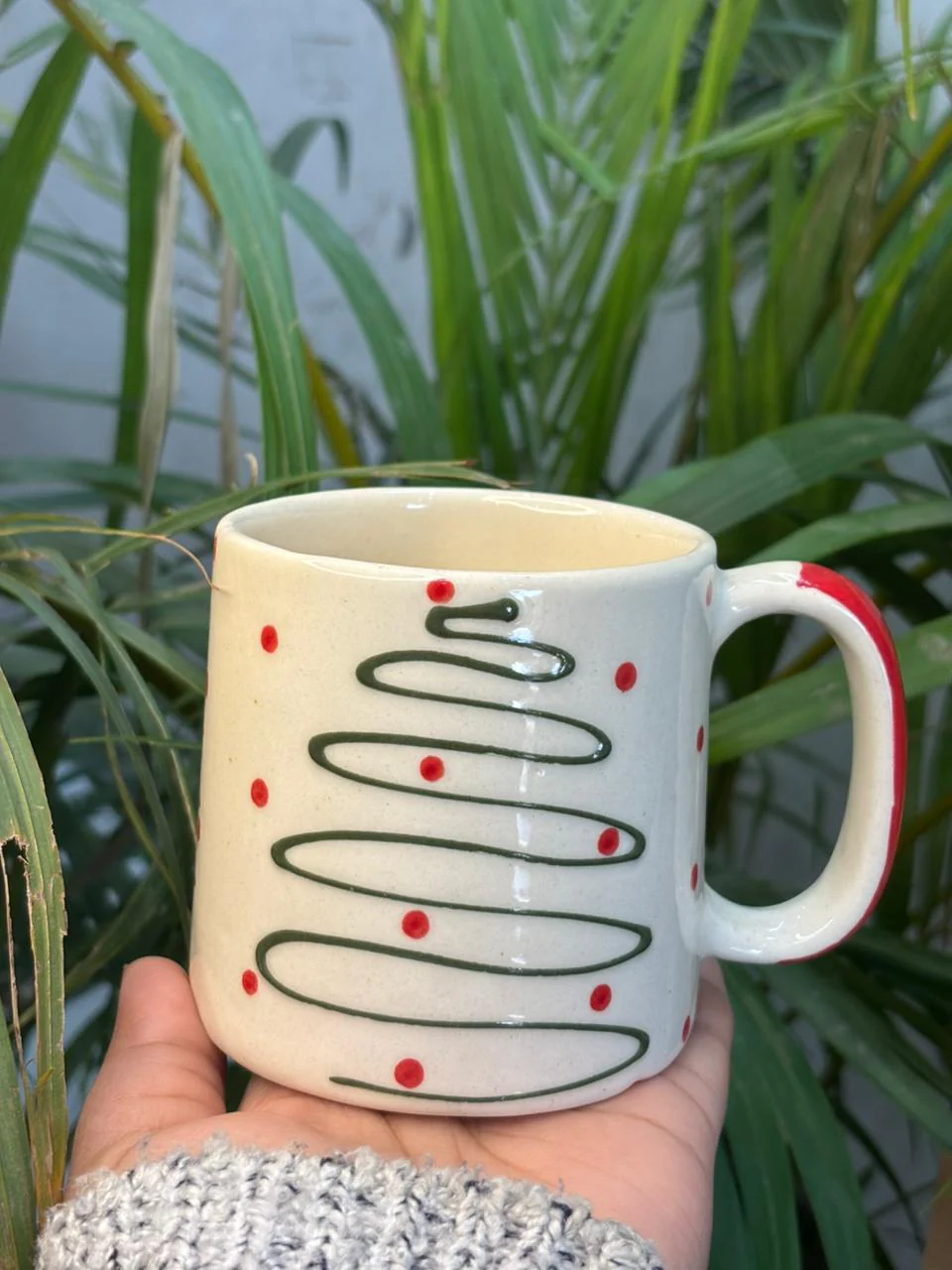 Merry Tree Mug - Image 2