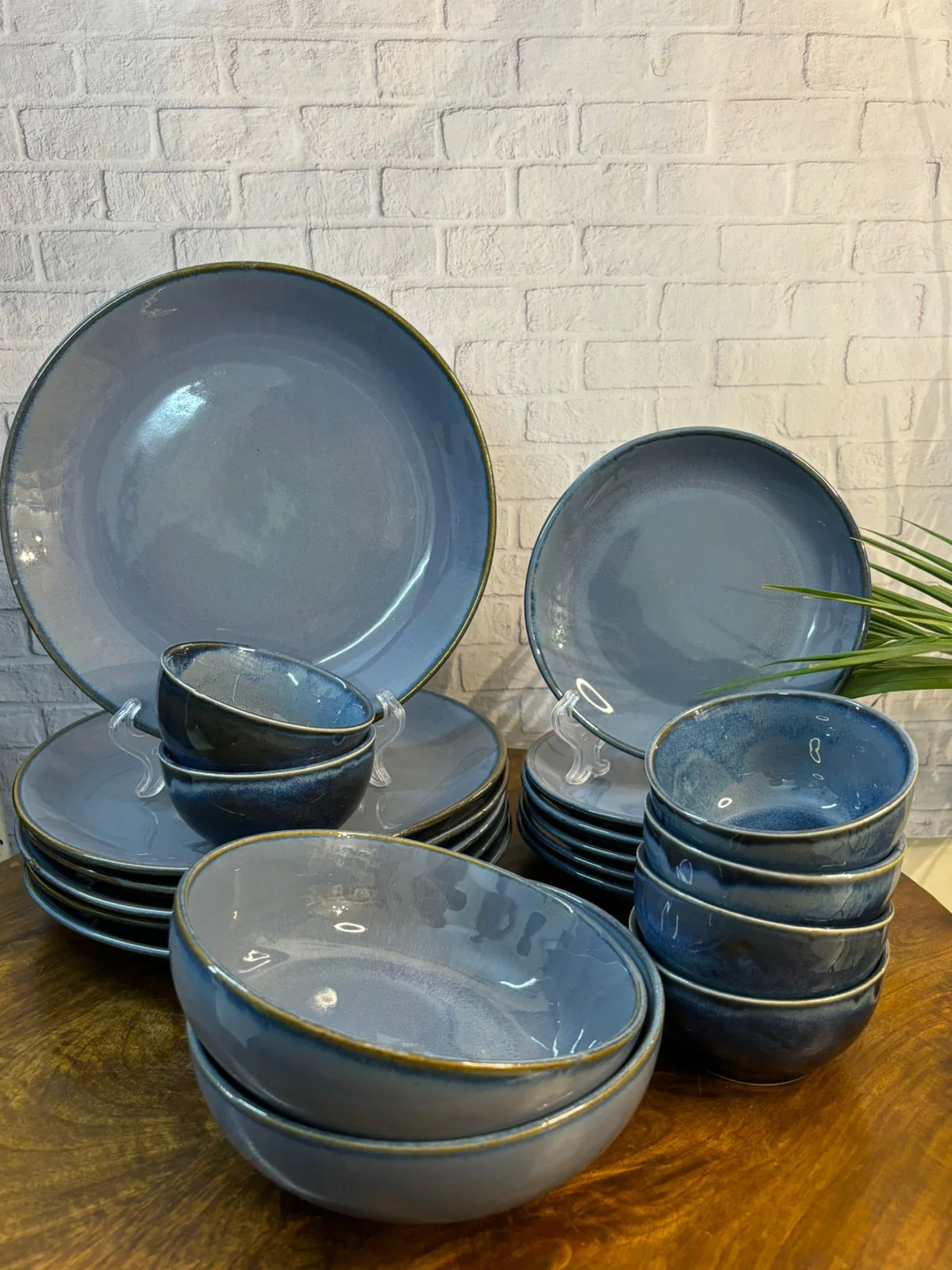 Metallic Blue Glaze Dinner Set (Set of 20) - Image 2