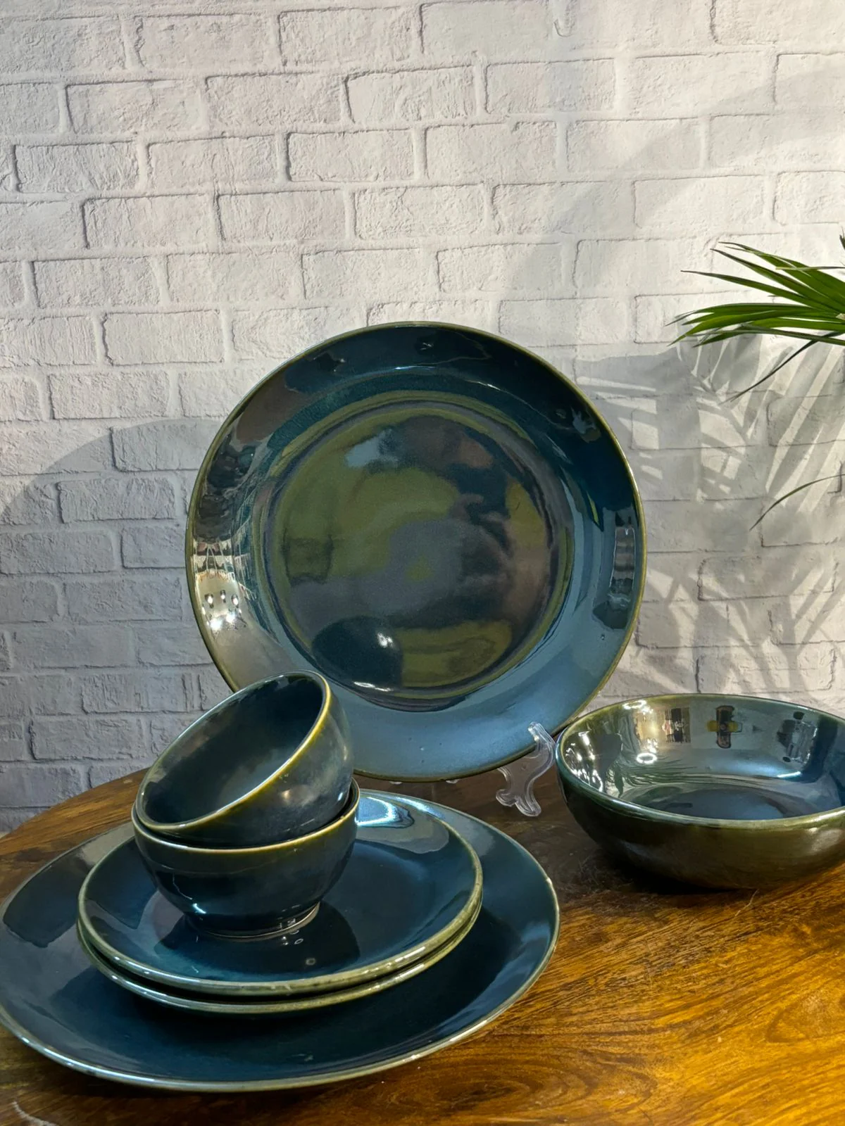 Olive Green Glaze Dinner Set (Set of 7) - Image 3