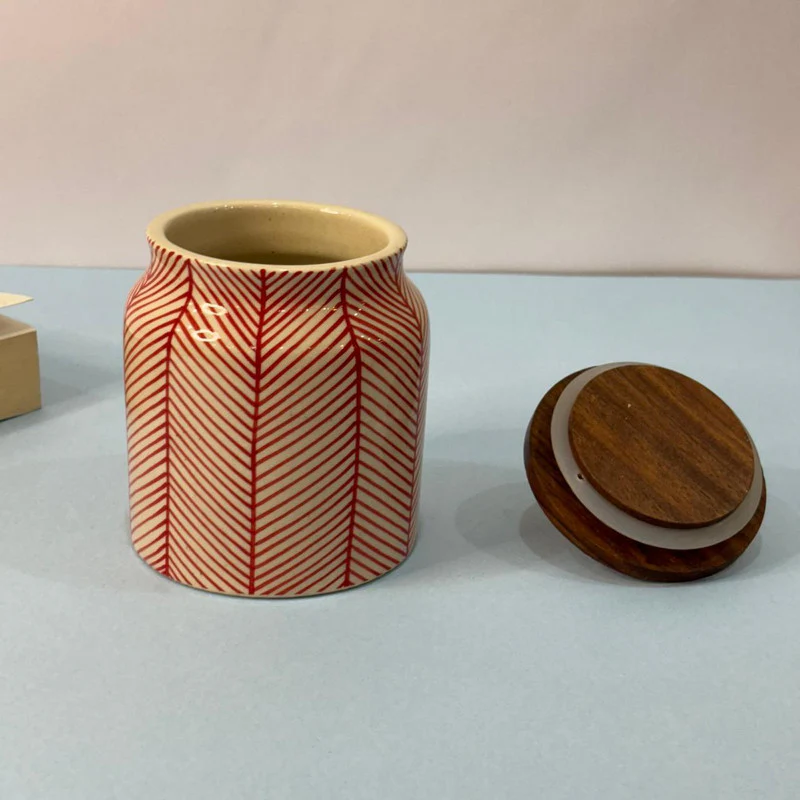 Red Lines Pattern Air-tight Jar - Image 5