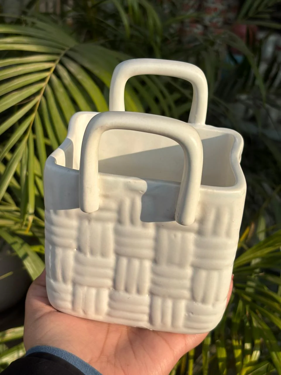 White Woven Grace Basket Cutlery Holder/Vase - Image 4